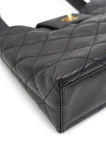 Vintage Chanel Caviar Skin Turn Lock Tote Bag 2000-2002