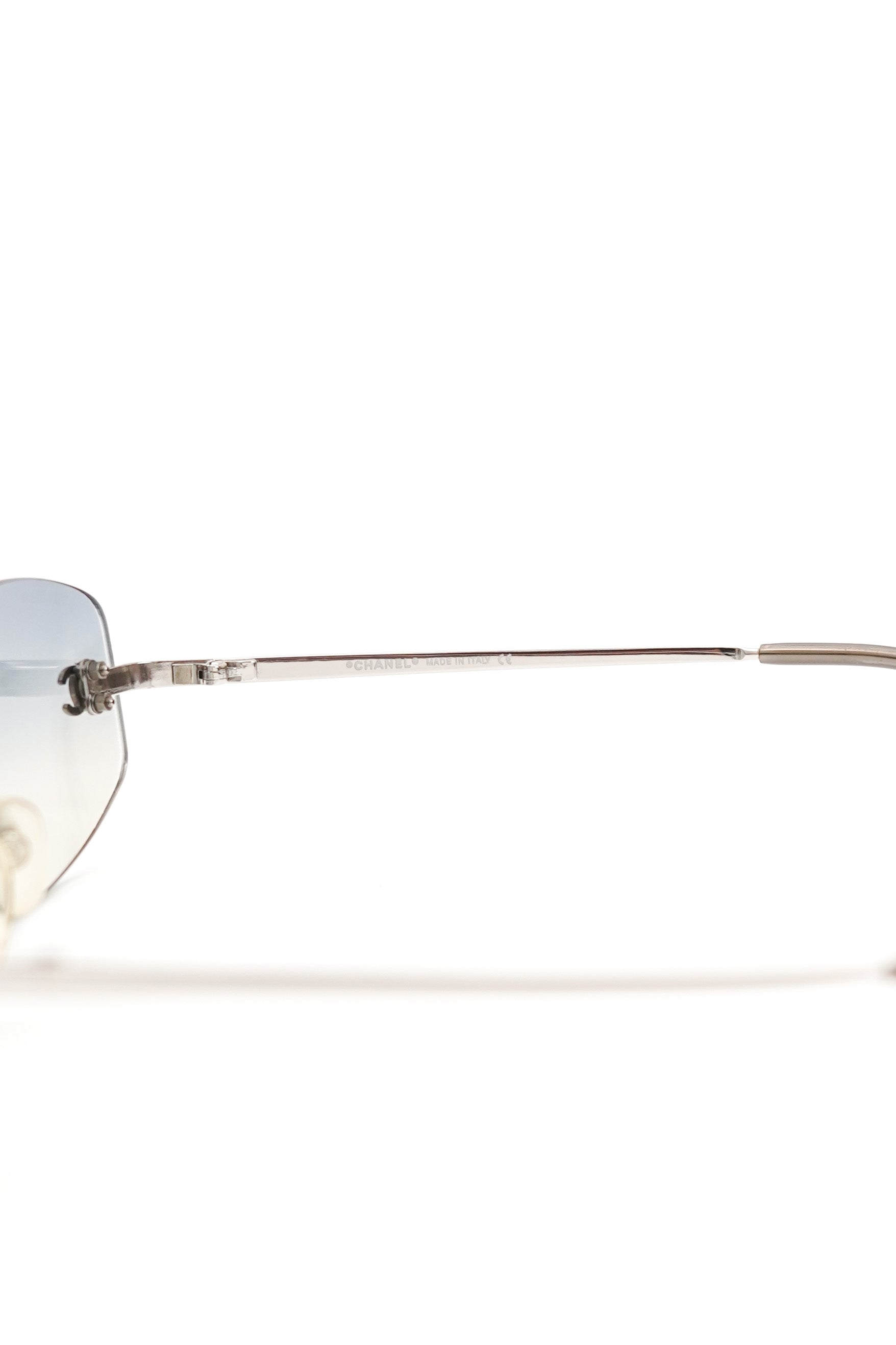 Vintage Chanel Light Blue Gradient Rimless Sunglasses 4002