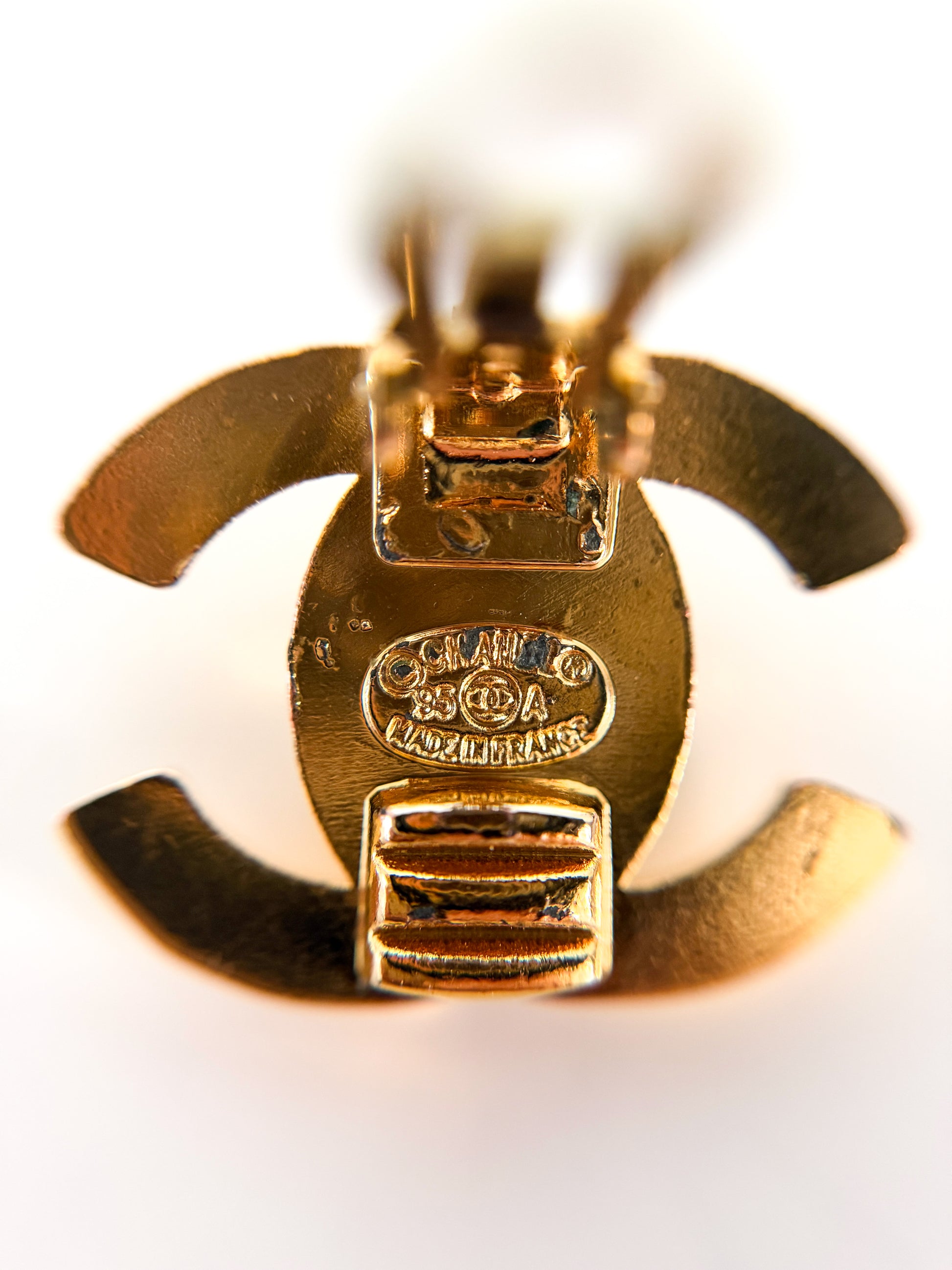 Vintage Chanel 1995 Gold-Plated Clip On Earrings